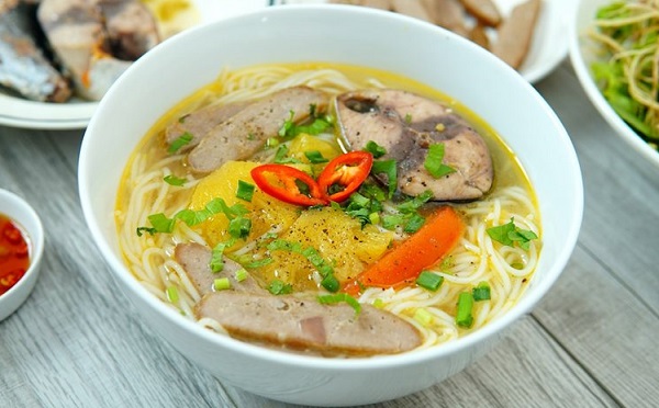 Cách nấu nước lèo bún chả cá nha trang