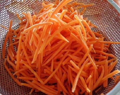 cà rốt cắt sợi